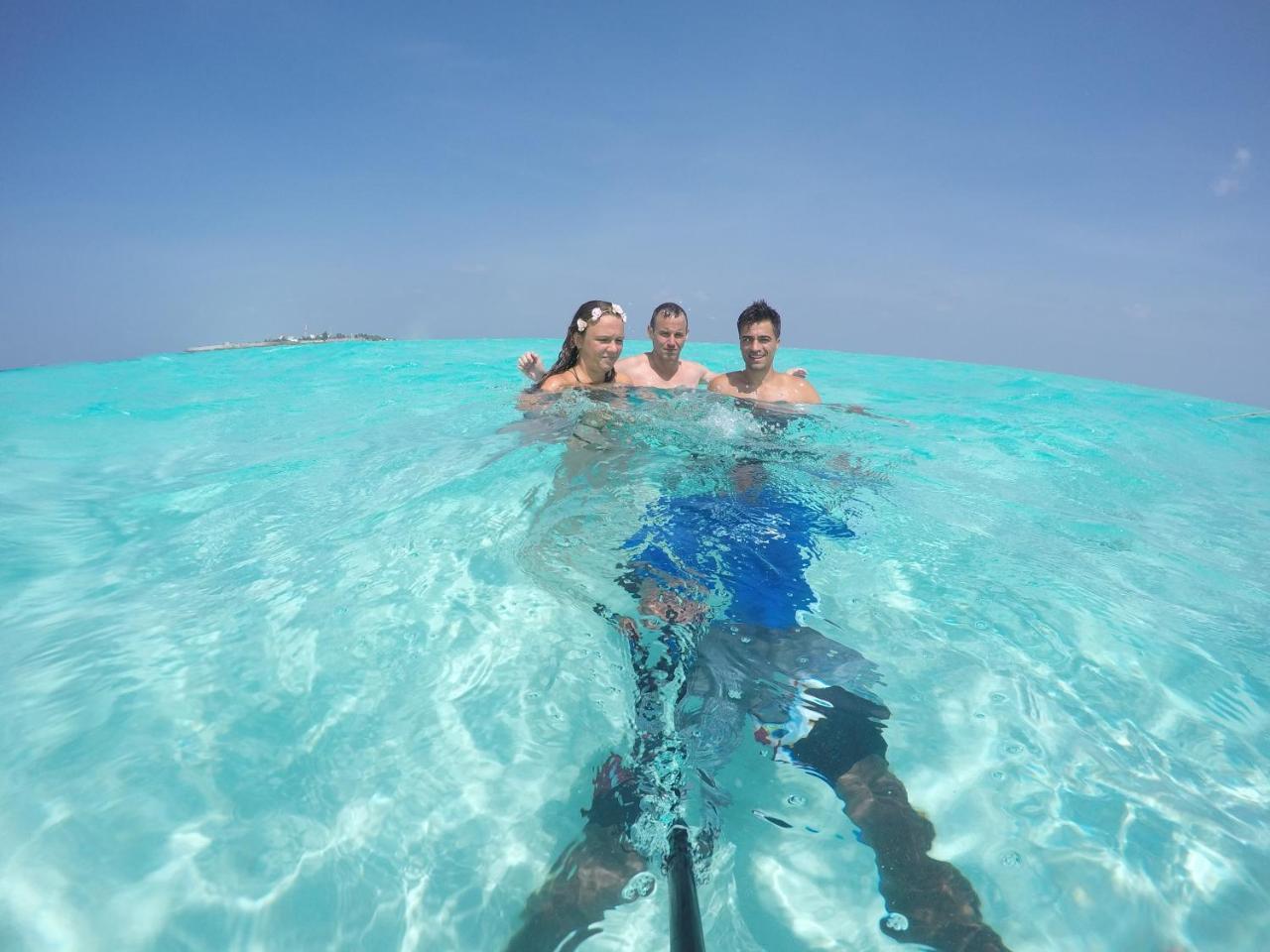 Zeestar Inn Maafushi Luaran gambar