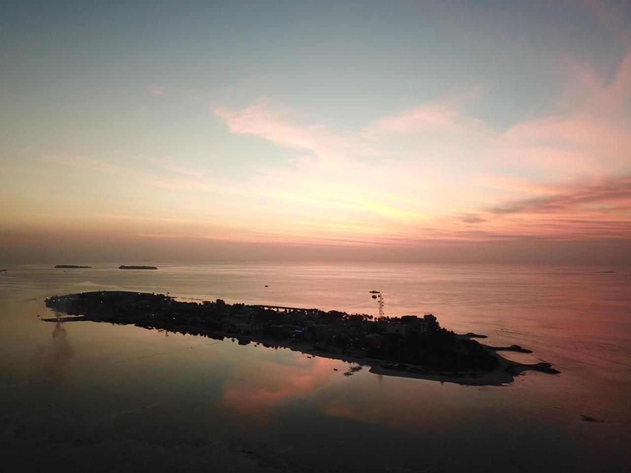 Zeestar Inn Maafushi Luaran gambar